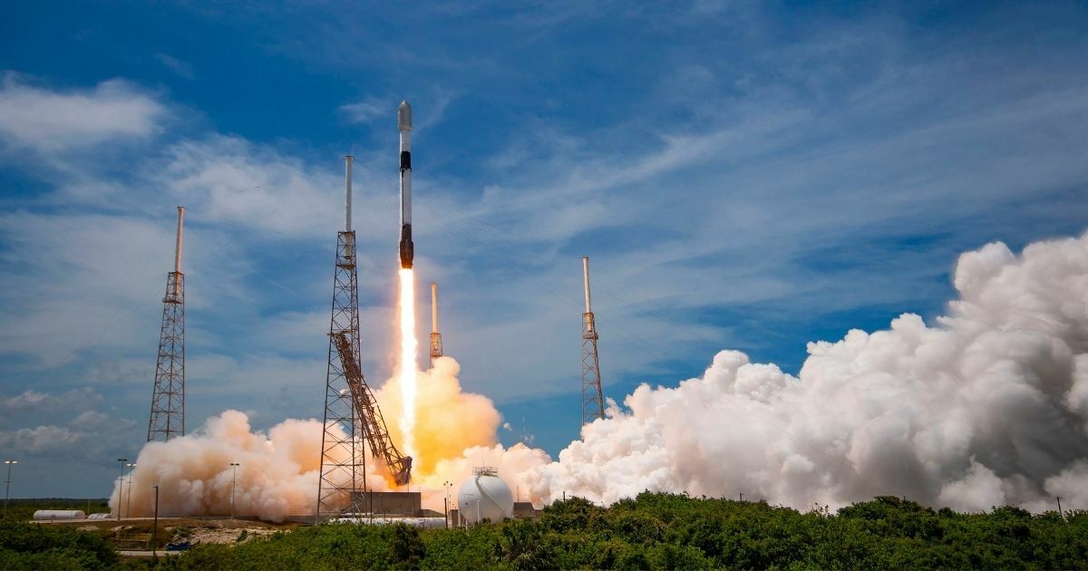Une entreprise canadienne qui suit les fuites de méthane depuis l&rsquo;orbite lance trois autres satellites