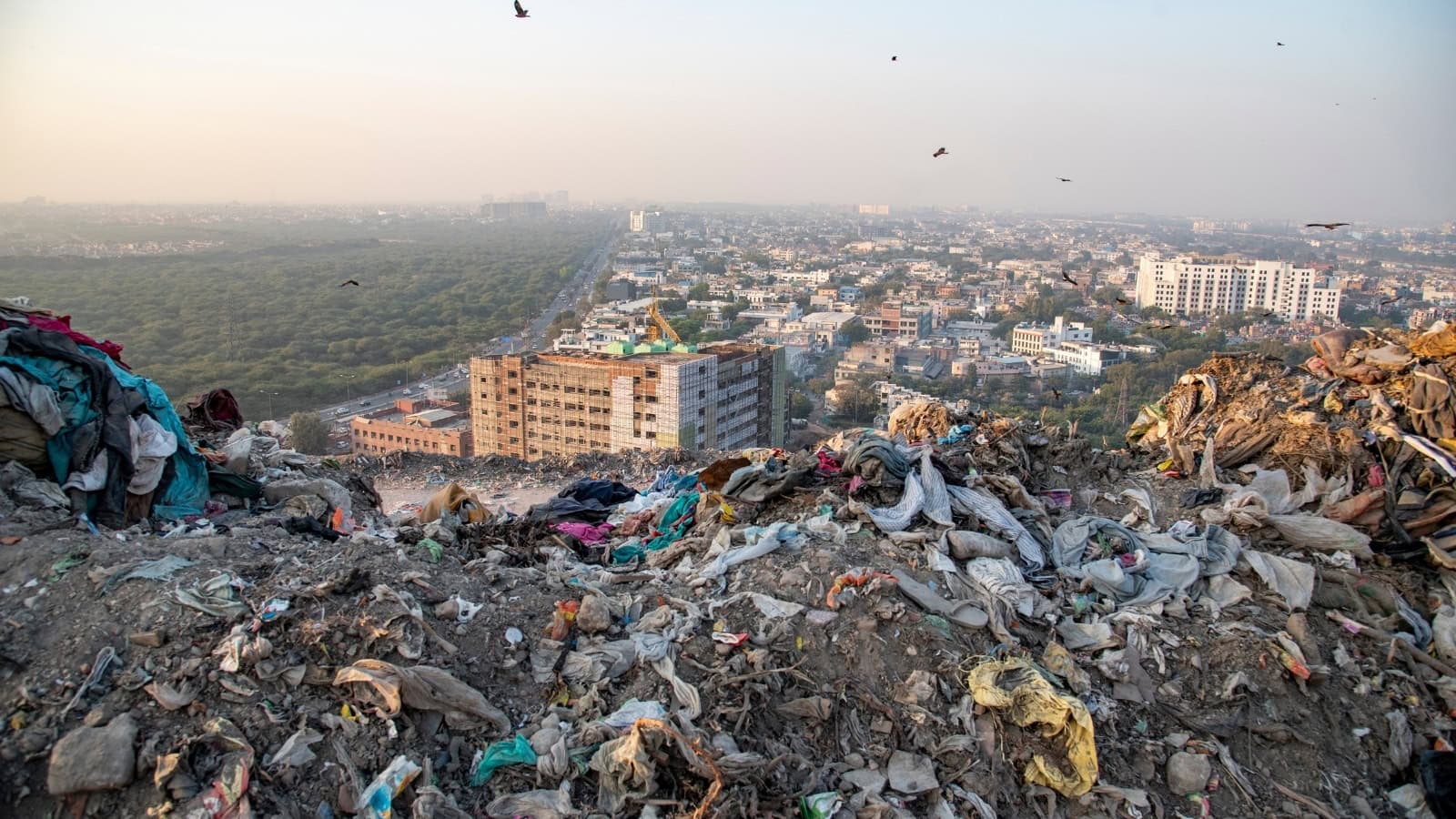 The Trash Mountains of South Asia That Threaten the Climate